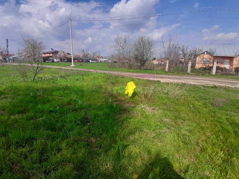 DE VANZARE TEREN 3400 MP IN SAT PODU ILFOVAT / COM BUTURUGENI (GR)